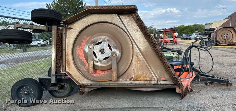 image for item DV2774 2011 Land Pride RCB6610 rotary mower