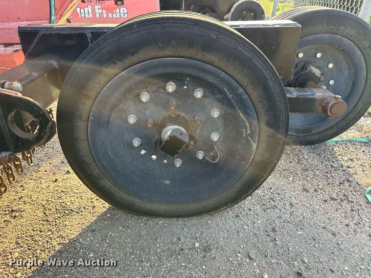 image for item DV2774 2011 Land Pride RCB6610 rotary mower