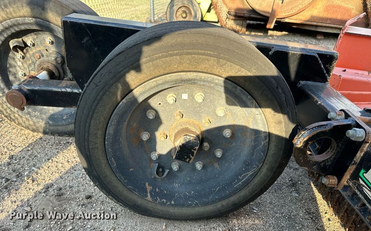 image for item DV2774 2011 Land Pride RCB6610 rotary mower