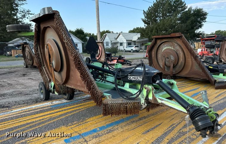 image for item DV2775 2006 Schulte XH1000 Series 2 rotary mower