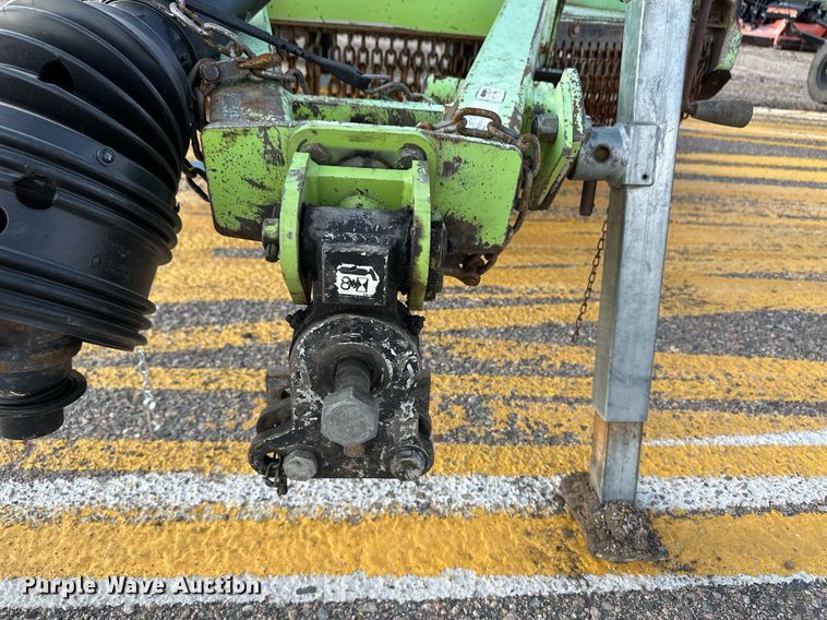 image for item DV2775 2006 Schulte XH1000 Series 2 rotary mower