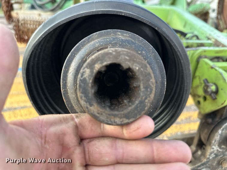 image for item DV2775 2006 Schulte XH1000 Series 2 rotary mower