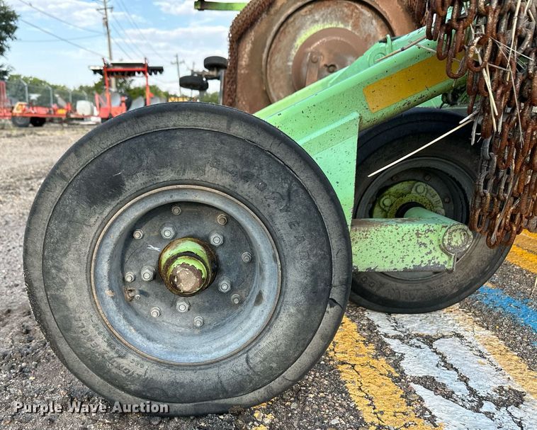 image for item DV2775 2006 Schulte XH1000 Series 2 rotary mower