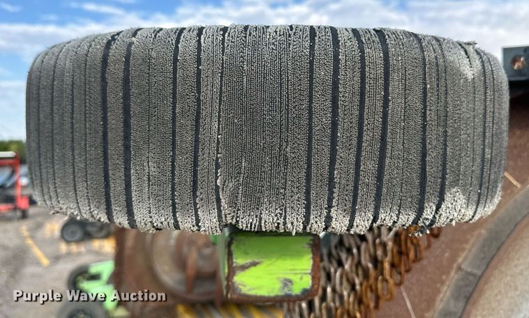 image for item DV2775 2006 Schulte XH1000 Series 2 rotary mower