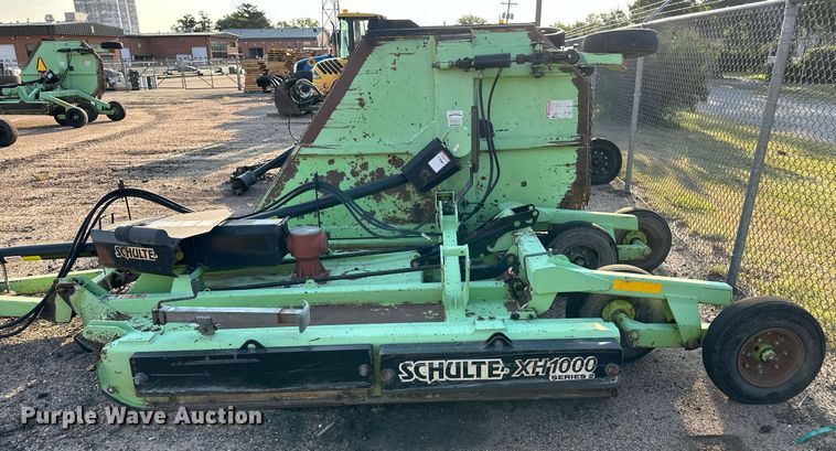 image for item DV2776 2006 Schulte XH1000 Series 2 rotary mower