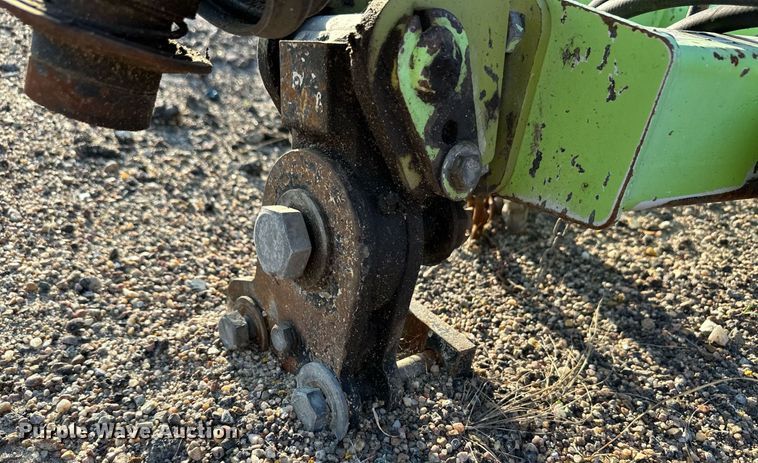 image for item DV2776 2006 Schulte XH1000 Series 2 rotary mower