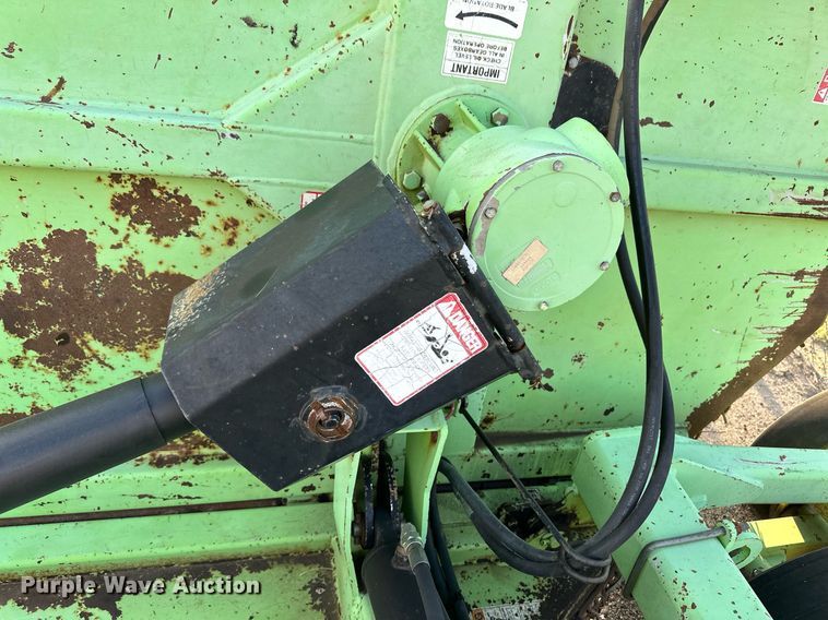 image for item DV2776 2006 Schulte XH1000 Series 2 rotary mower