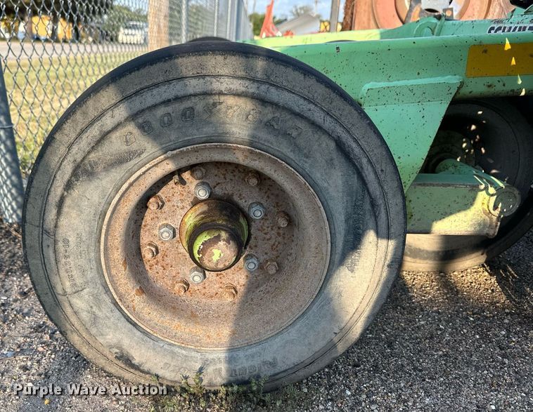 image for item DV2776 2006 Schulte XH1000 Series 2 rotary mower