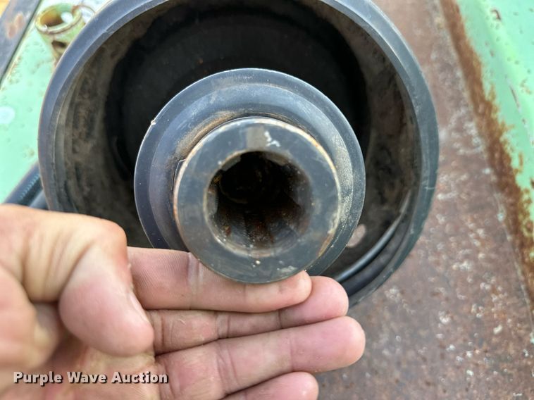 image for item DV2777 2007 Schulte XH1000 Series 2 rotary mower