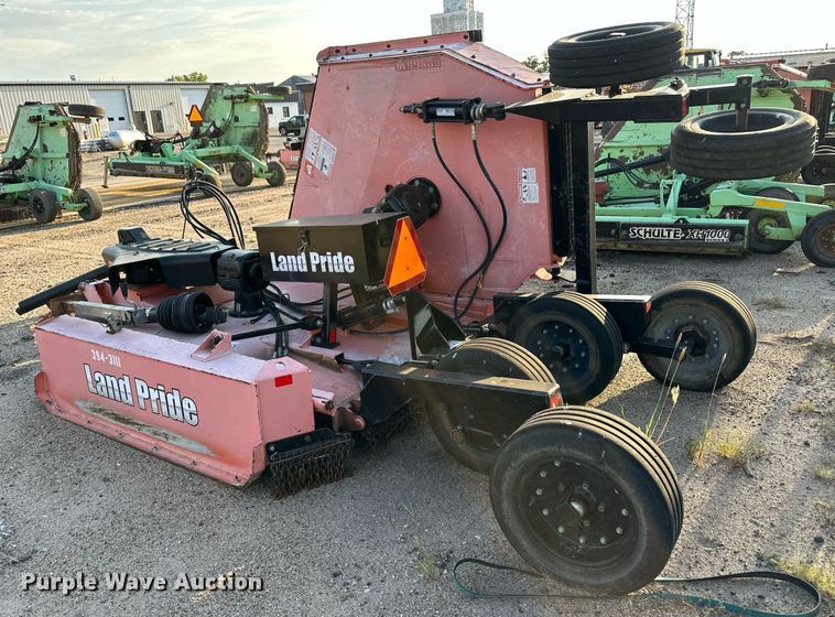 image for item DV2778 2011 Land Pride RCB6610 rotary mower