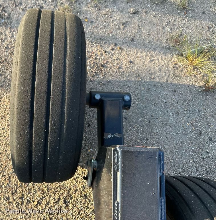 image for item DV2778 2011 Land Pride RCB6610 rotary mower