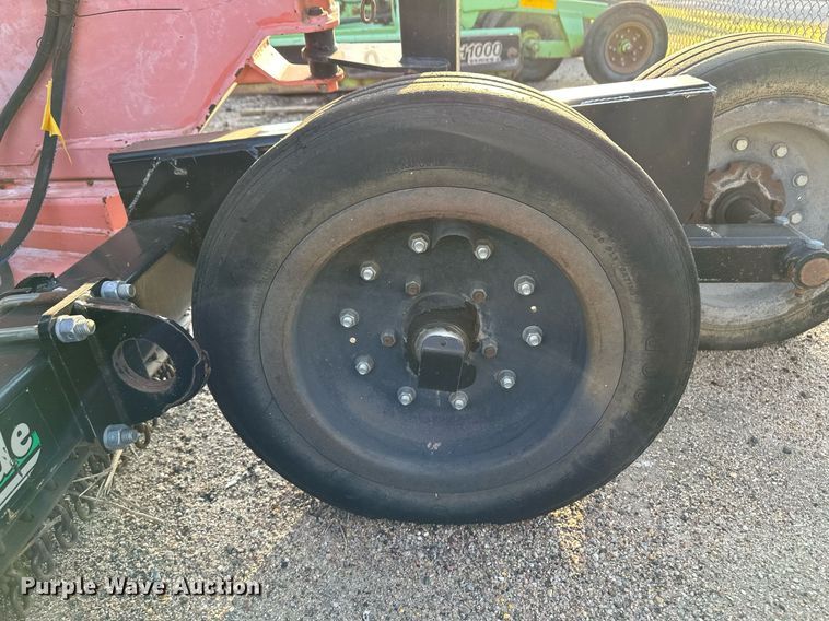 image for item DV2778 2011 Land Pride RCB6610 rotary mower