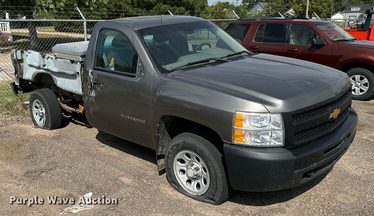 image for item DV2785 2012 Chevrolet Silverado 1500 pickup truck