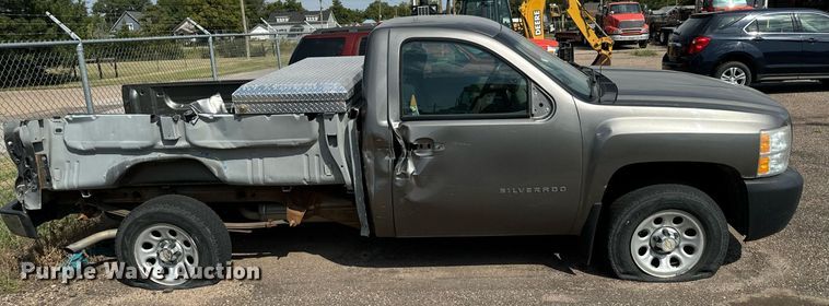 image for item DV2785 2012 Chevrolet Silverado 1500 pickup truck