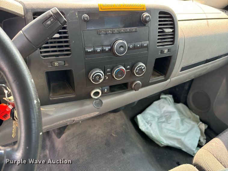 image for item DV2785 2012 Chevrolet Silverado 1500 pickup truck