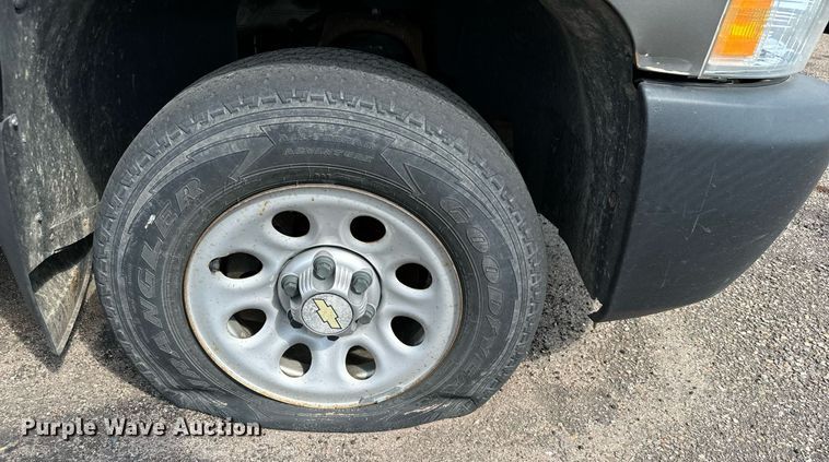 image for item DV2785 2012 Chevrolet Silverado 1500 pickup truck