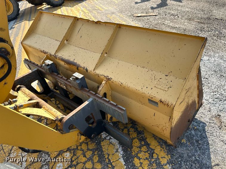 image for item DV2787 2003 John Deere 304H wheel loader