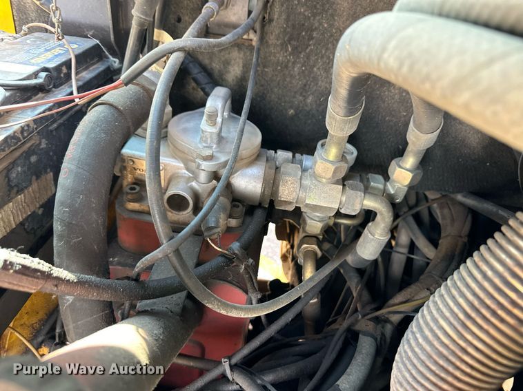 image for item DV2788 2004 Volvo L30B wheel loader