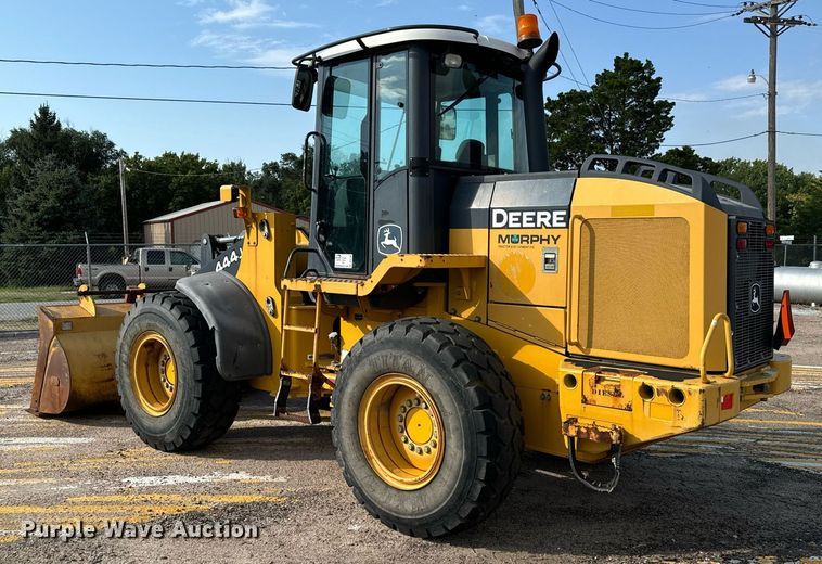 image for item DV2790 2005 John Deere 444J wheel loader