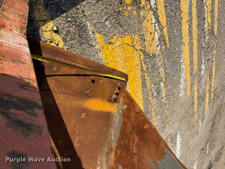 image for item DV2790 2005 John Deere 444J wheel loader