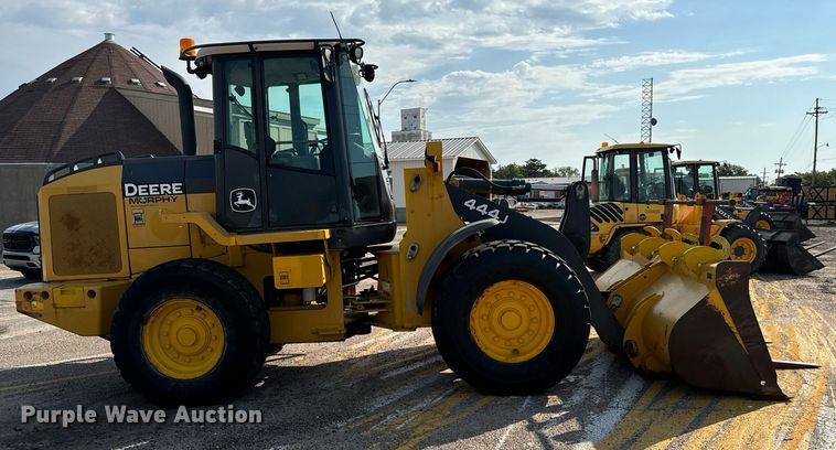 image for item DV2791 2006 John Deere 444J wheel loader