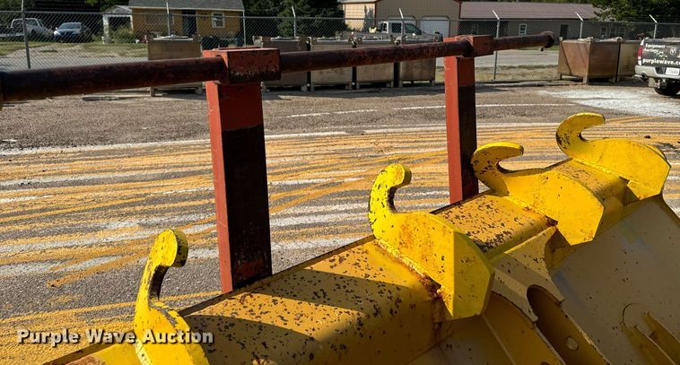 image for item DV2791 2006 John Deere 444J wheel loader