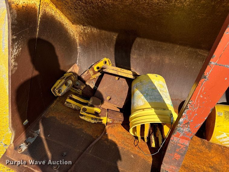 image for item DV2791 2006 John Deere 444J wheel loader