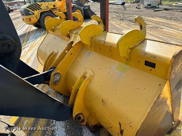 image for item DV2791 2006 John Deere 444J wheel loader