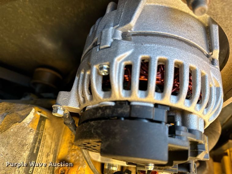 image for item DV2791 2006 John Deere 444J wheel loader