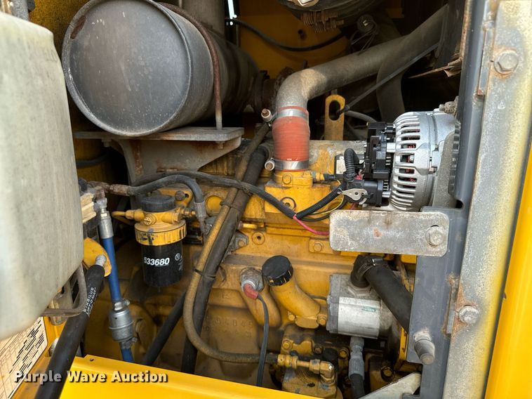 image for item DV2791 2006 John Deere 444J wheel loader