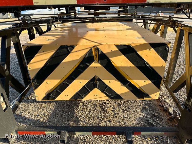 image for item DV2792 Energy Absorption Systems 180 crash attenuator