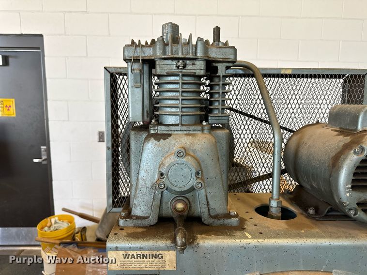 image for item DV2797 Curtis air compressor