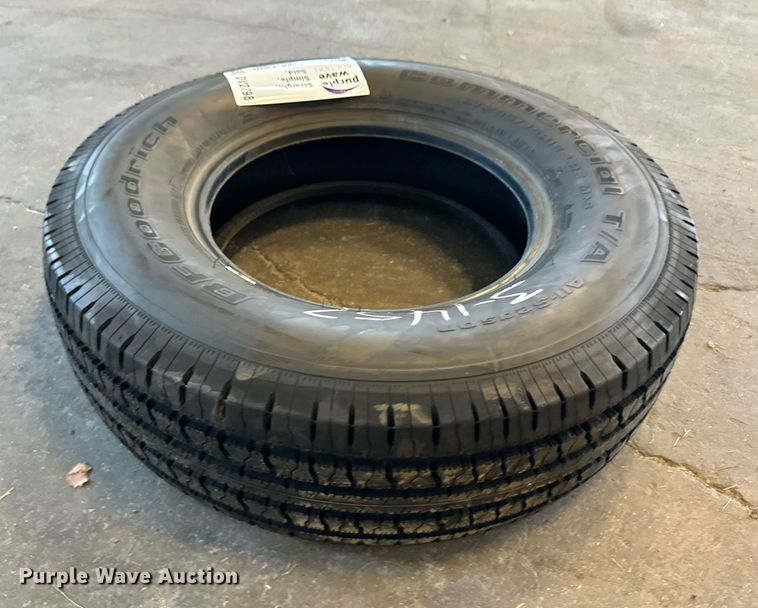 image for item DV2798 BF Goodrich 245/75R16 tire