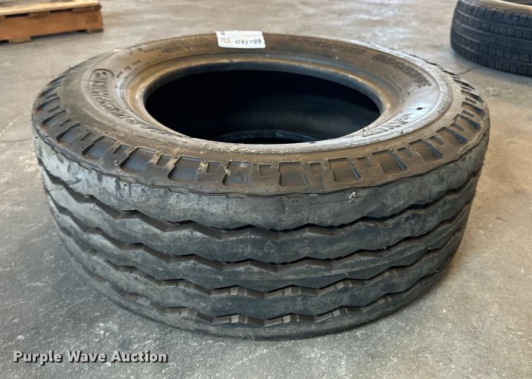 image for item DV2799 Harvest King 11L-16SL tire