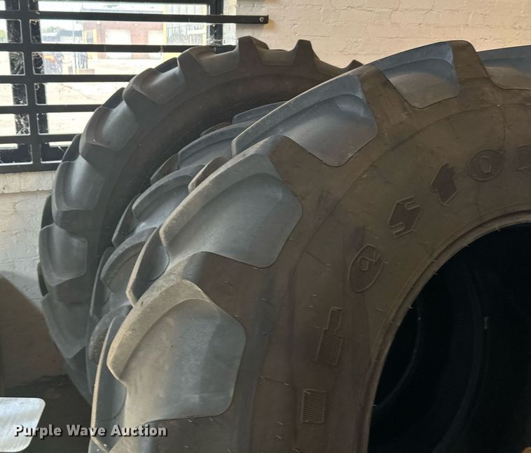 image for item DV2801 (3) Firestone tires