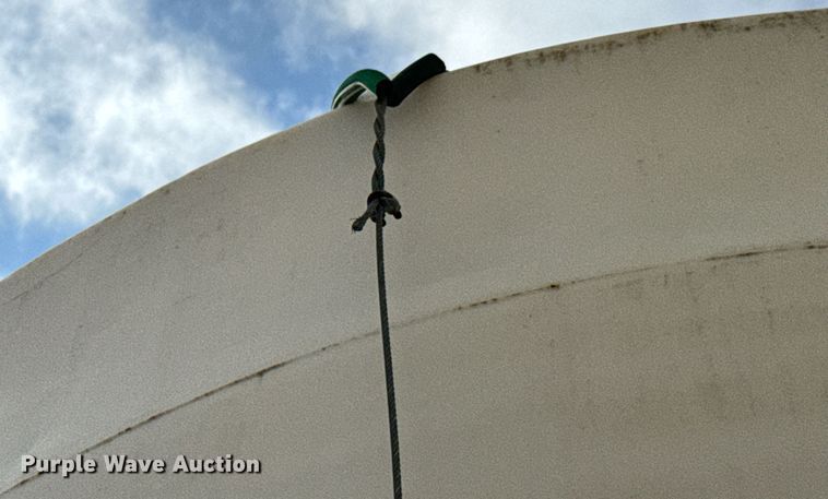 image for item DX1302 2003 Ace salt brine poly storage tank