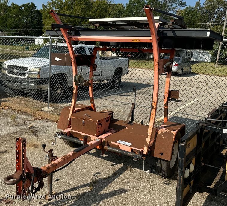 image for item EE7598 National Signal arrow board trailer