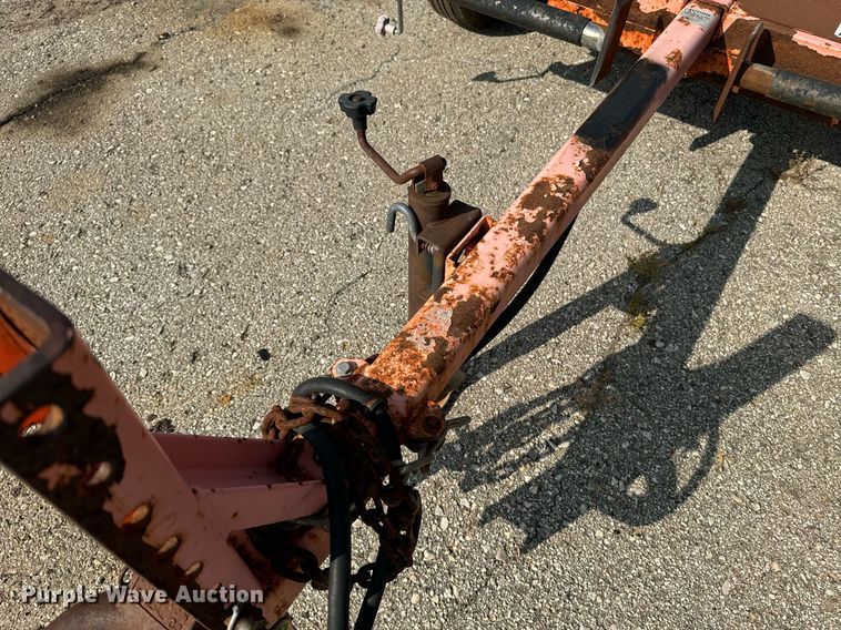 image for item EE7598 National Signal arrow board trailer