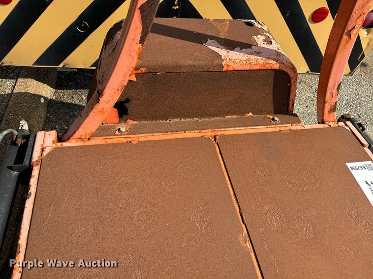 image for item EE7598 National Signal arrow board trailer