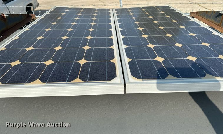 image for item EE7598 National Signal arrow board trailer