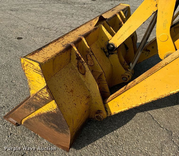 image for item EE7599 2005 John Deere 310G backhoe