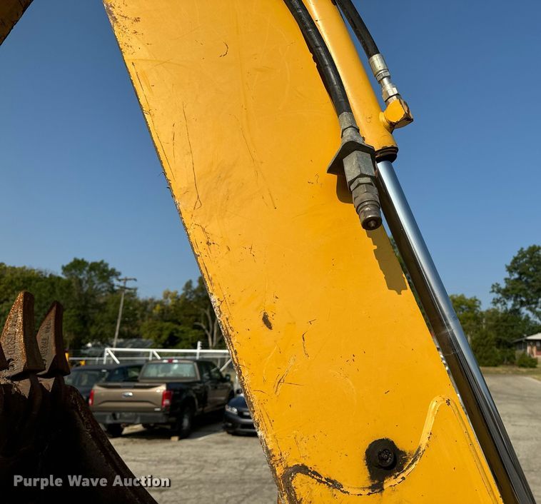 image for item EE7599 2005 John Deere 310G backhoe