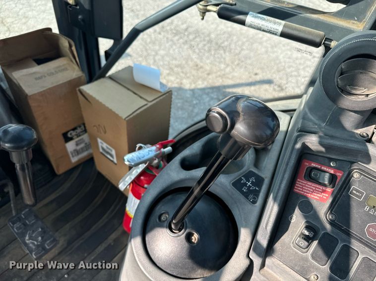 image for item EE7599 2005 John Deere 310G backhoe