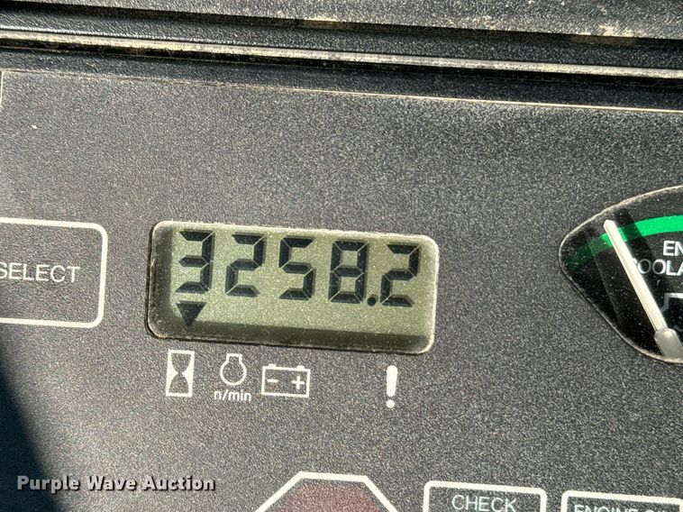 image for item EE7599 2005 John Deere 310G backhoe