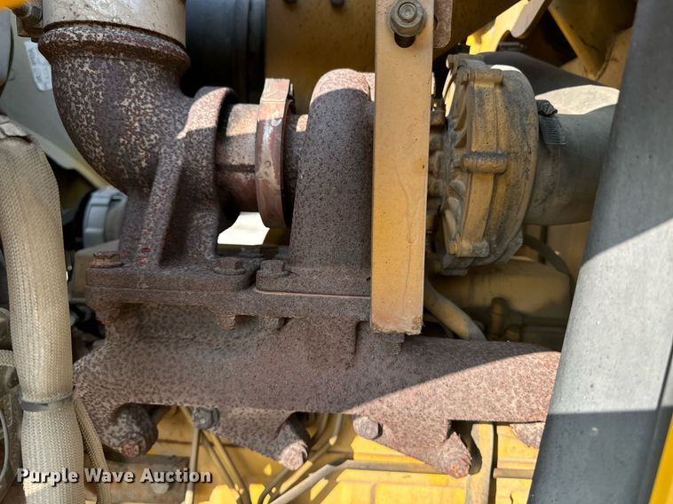 image for item EE7599 2005 John Deere 310G backhoe