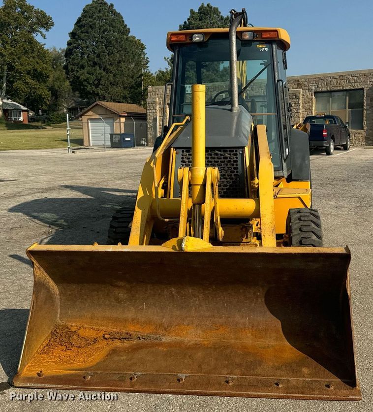 image for item EE7600 2005 John Deere 310G backhoe