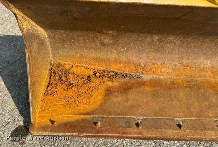 image for item EE7600 2005 John Deere 310G backhoe