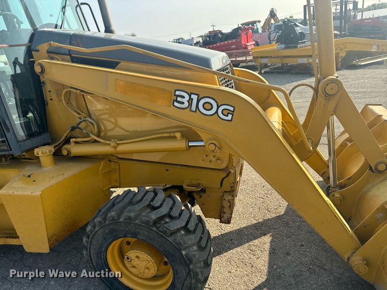 image for item EE7600 2005 John Deere 310G backhoe
