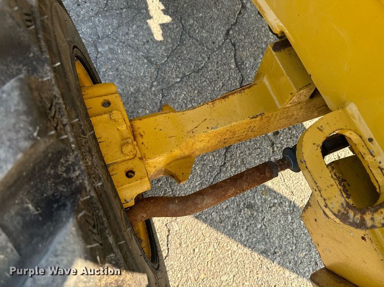 image for item EE7600 2005 John Deere 310G backhoe