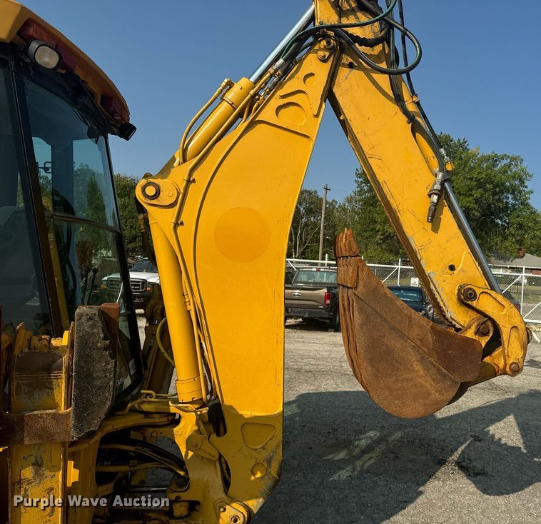 image for item EE7600 2005 John Deere 310G backhoe